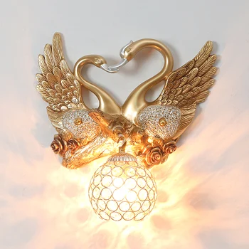 Armastav Luiged Seina Tuled Sconce Kuld Luxury Crystal Valgustusseadmete elamiseks Ruumi Teenetemärgi Magamistuba Peegel Seina Lamp Lind